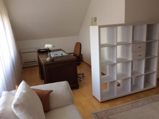 Arbeitsbereich im Schlafzimmer.JPG