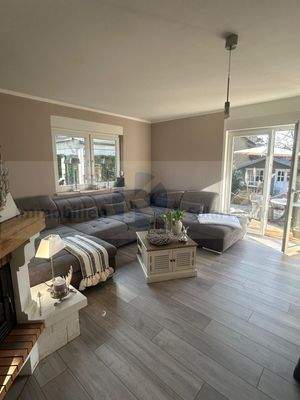 Blick ins Wohnzimmer