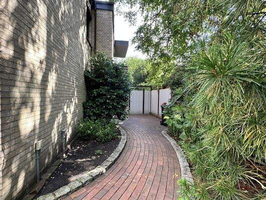 Zuwegung zur Wohnung