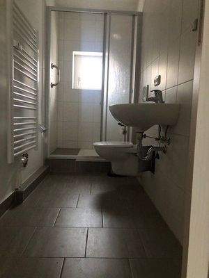 Vockerode Griesenerstraße 27, EG links 3 Raum Bad