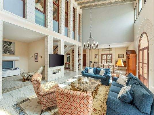 unblurimageai_SWOSES5364_1_12_Picture12