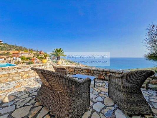 9a4d59fb89724dfc9f88f429dd6984e5-original