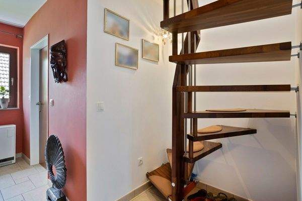 Treppe zum Spitzboden