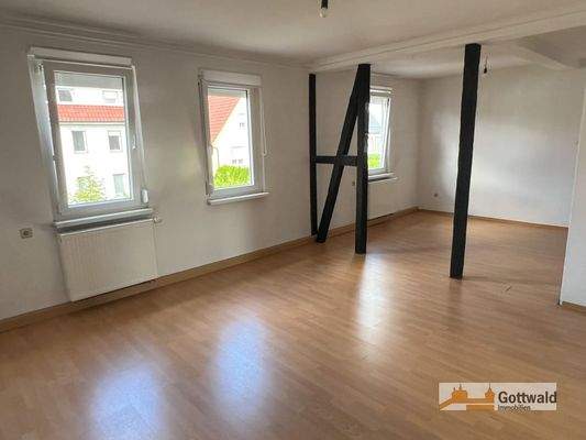 1. OG: großzügiges Wohn- Esszimmer