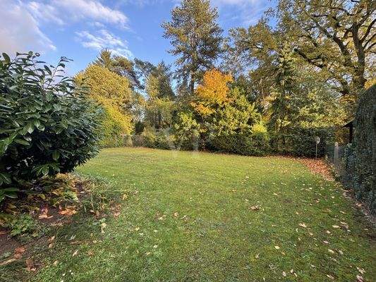 Grundatück hinten andere Seite