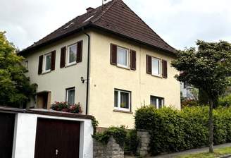 Haus mit Garage.png