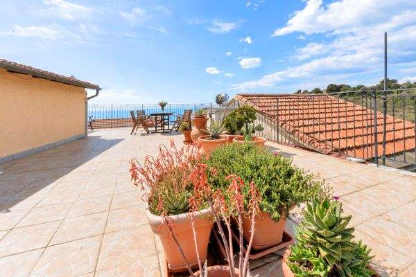 Gestalten Sie Ihre Sonnenterrasse!