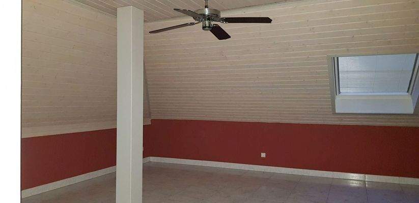 3  Zimmer  2. OG NG.jpg