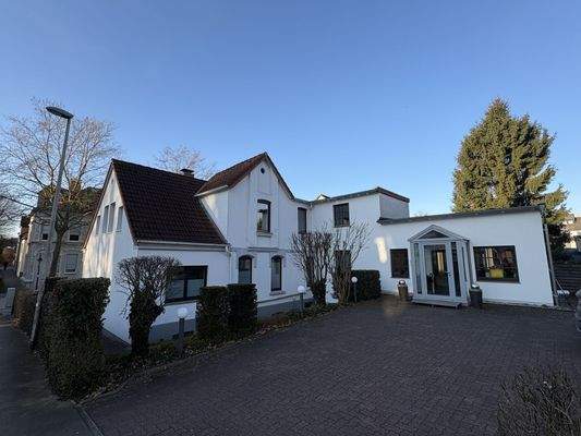 Rückwärtige Ansicht