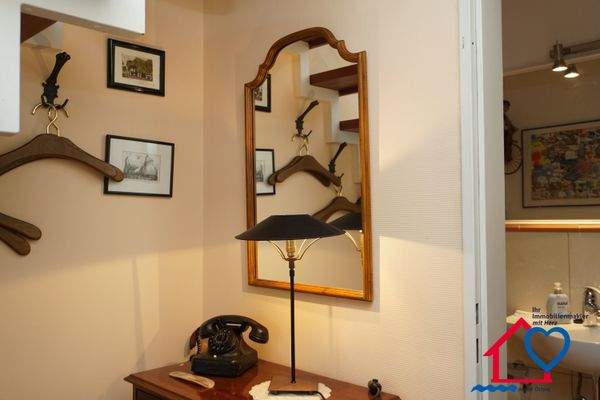 Flurbereich Garderobe Gäste WC.JPG