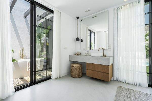 Photo: Villa in Nueva Andalucia