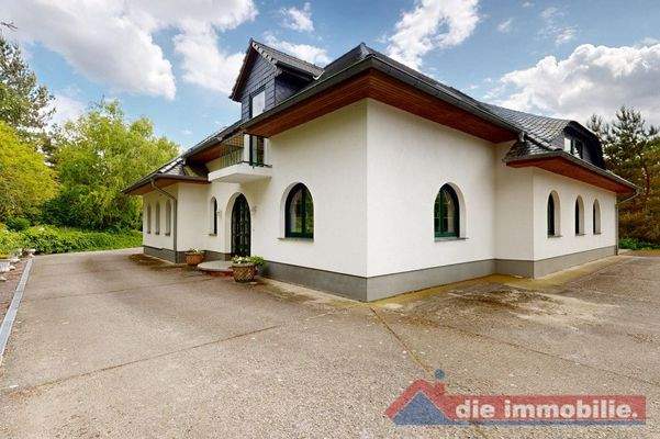 architektonische Symmetrie mit Stil.