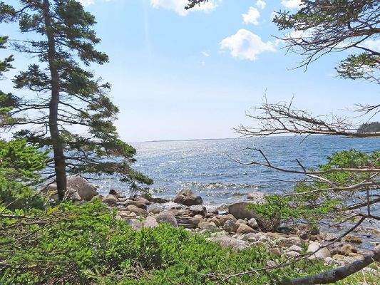 Nova Scotia - Grover?s Point - Wunderschönes Uferg