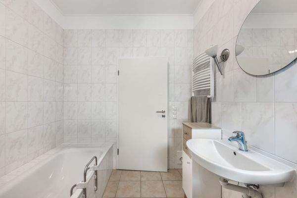 Tageslichtbad - Einliegerwohnung