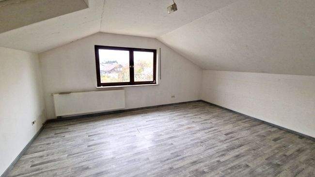 Zimmer Dachgeschoss 2