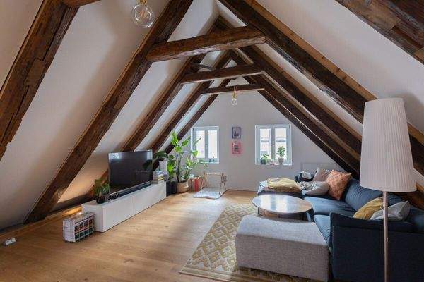 Wohnen 4-Zi-Haupthaus