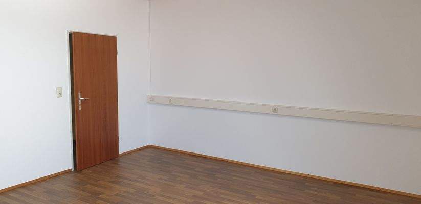 Wand-Kabelkanal mehrseitig