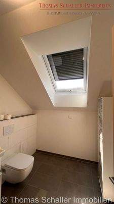 Gäste-Kinder-Badezimmer mit WC