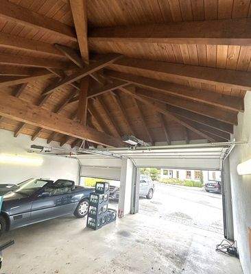 die neue Garage /  weitere Garagen vorhanden