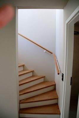 12 Treppe_1OG_2OG_1.jpg