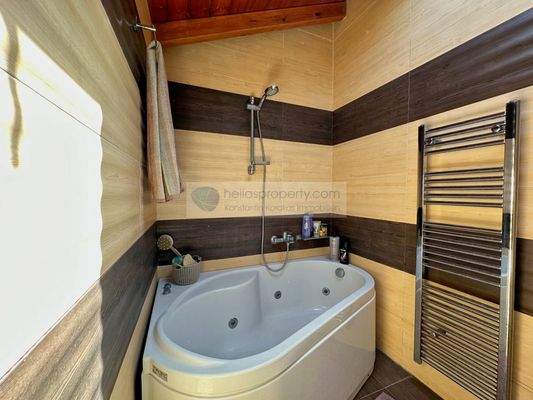 86627fd9d14646298017c9d1e754fd62-original