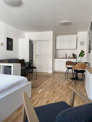 Blick in die Wohnung.jpg