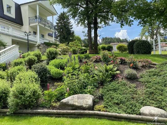 Gartenimpressionen.