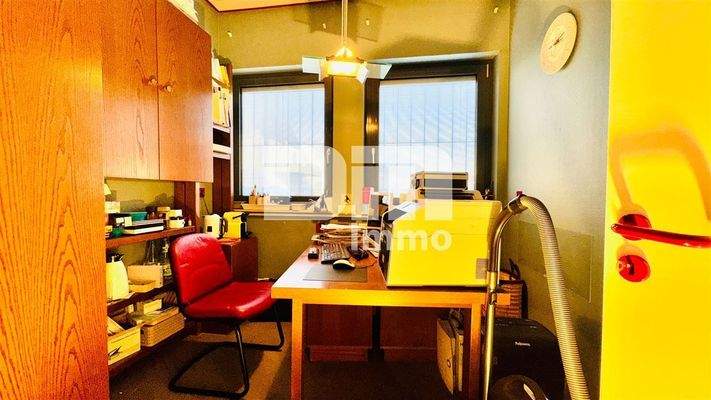 Einheit 1 - Büro / Praxisraum klein