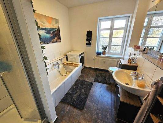 Einrichtungsbeispiel Bad