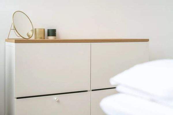 f19f996d-2f71-47b2-a14a-62cc56f93054