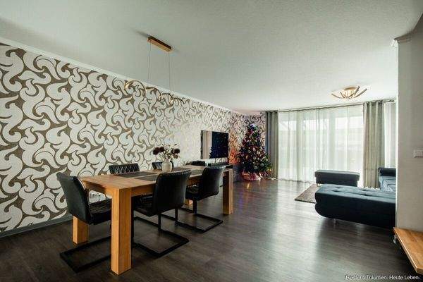 Wohnzimmer Erdgeschoss (Bild 2)