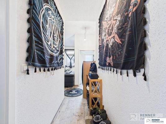 Wohnung 4 / Flur 1. OG