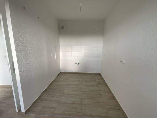 offenen Küche links