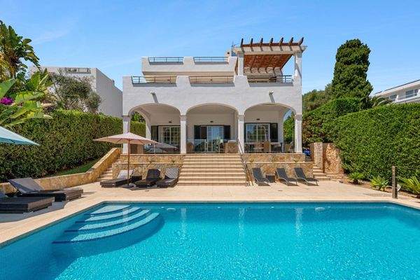 Exterior and Pool (2)