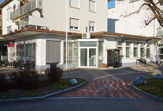 Gebäudeansicht, Eingangsbereich