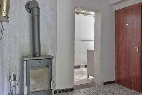 Kaminofen im Erdgeschoss