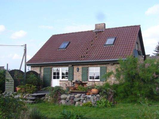 ansprechende Wohnhaus mit großer Terrasse