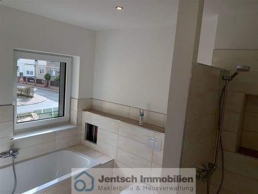 PHOTO-2022-04-24-18-04-31