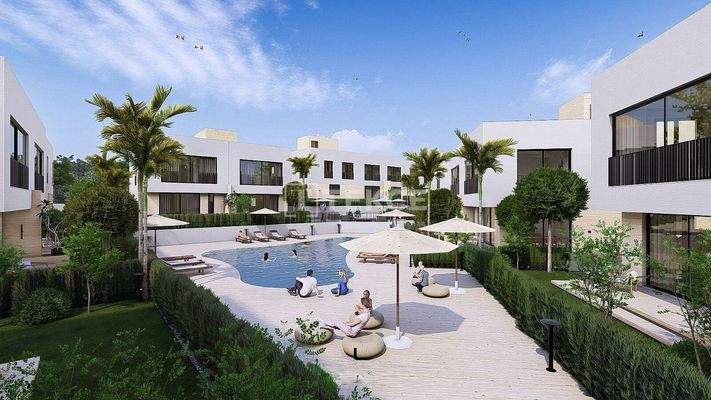 Villas in a Natural Setting Close to the Beach in Antalya Kemerağzı