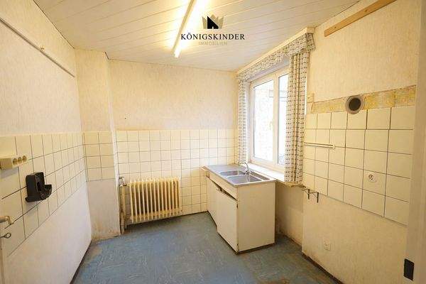 die Küche wartet auf eine neue Einrichtung