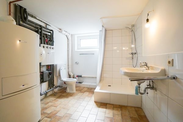 Badezimmer Keller