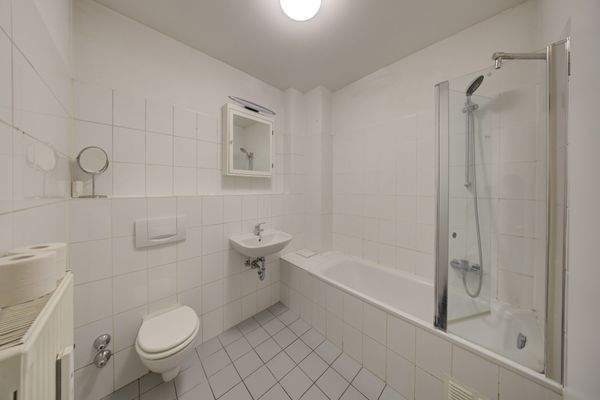 Wohnung 3 - Badezimmer