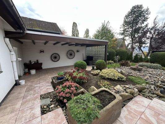 überdachter Freisitz