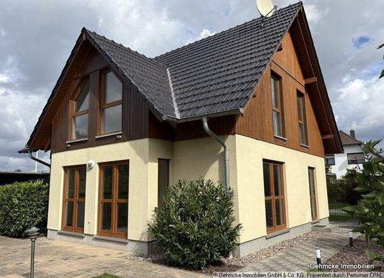 Ansicht mit Terrasse