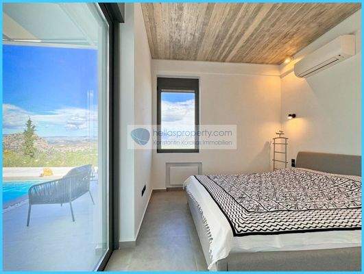 403a9e7942de45ff9d6165c755e8cda8-original