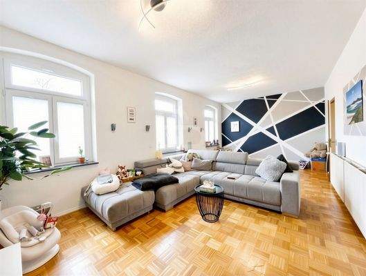 Parkettboden im Wohnbereich - (KI generiert)