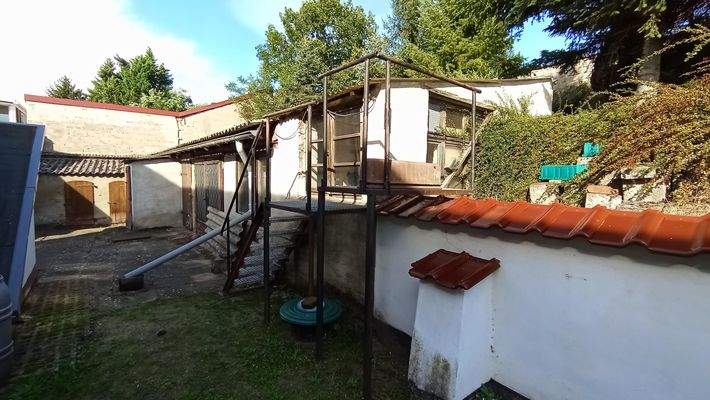 rückwärtiges Nebengelass