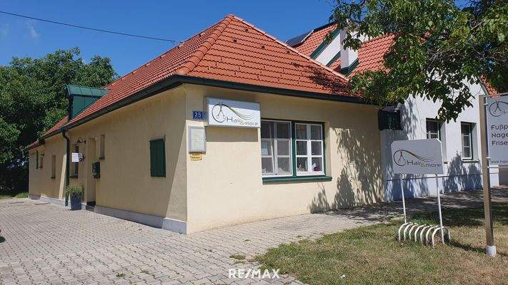 1.Friseurgeschäft sucht Nachmieter