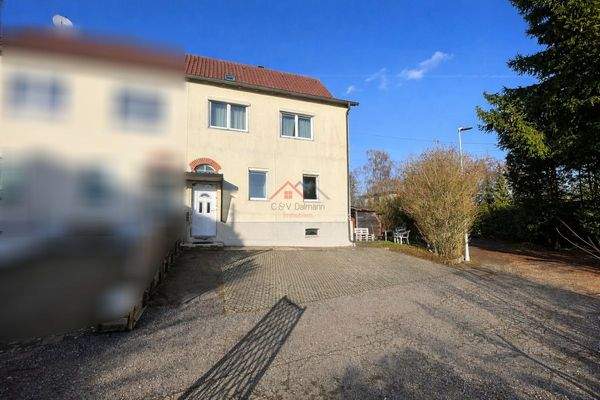 Südwest-Ansicht Gebäude