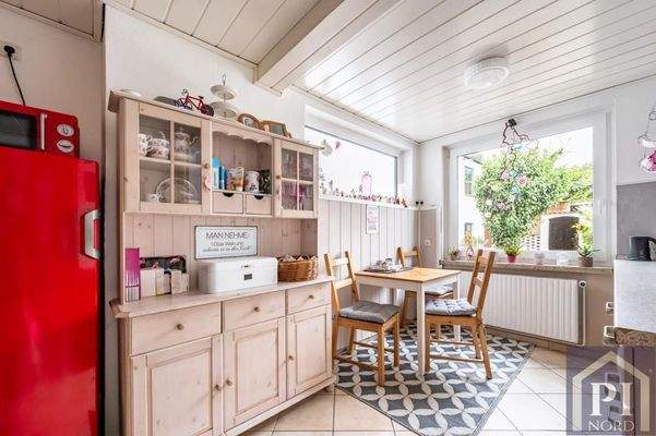 Praktische Sitzecke in der Küche